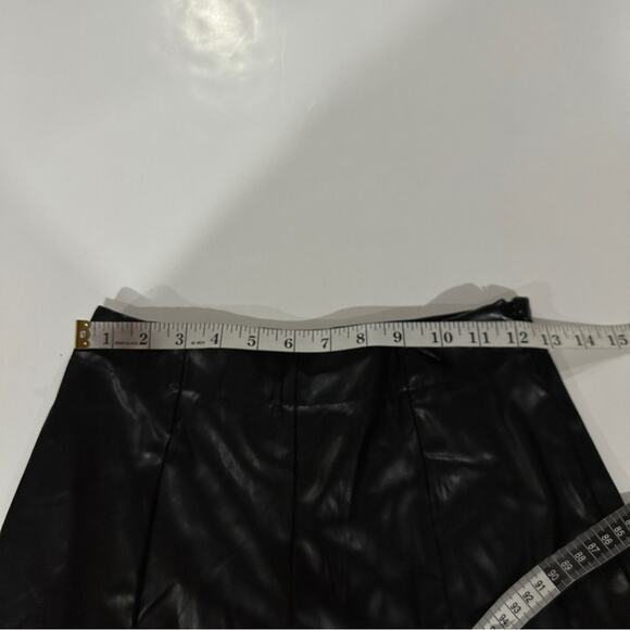 SBetro Suzanne Betro‎ Faux Leather Front Slit Skinny Pants Size S - Picture 10 of 12